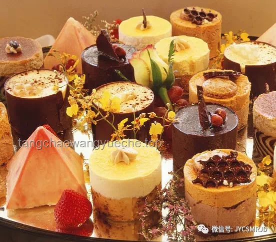 博主巧手甜品，复刻国宝之美：美食与文化融合的创意之旅