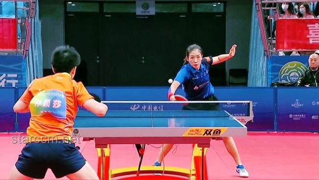 **乒乓女将的巅峰对决：孙颖莎王曼昱会师背后的创新思维**