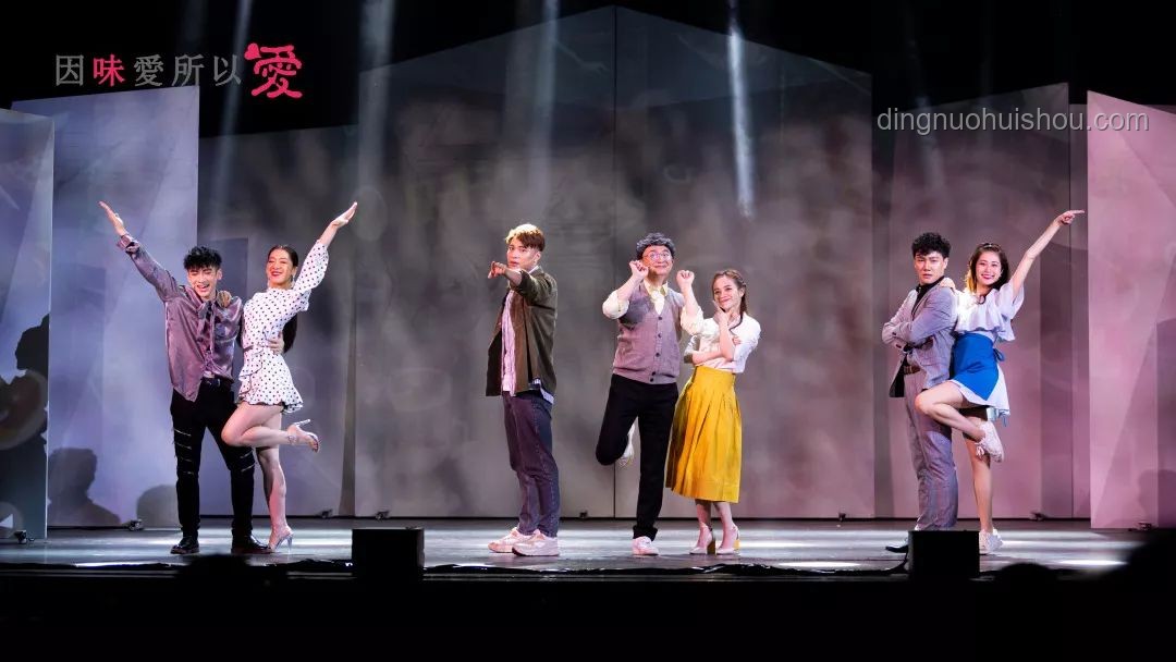 和白鹿共舞，夏之绮梦：解锁夏日恋曲的创新思维