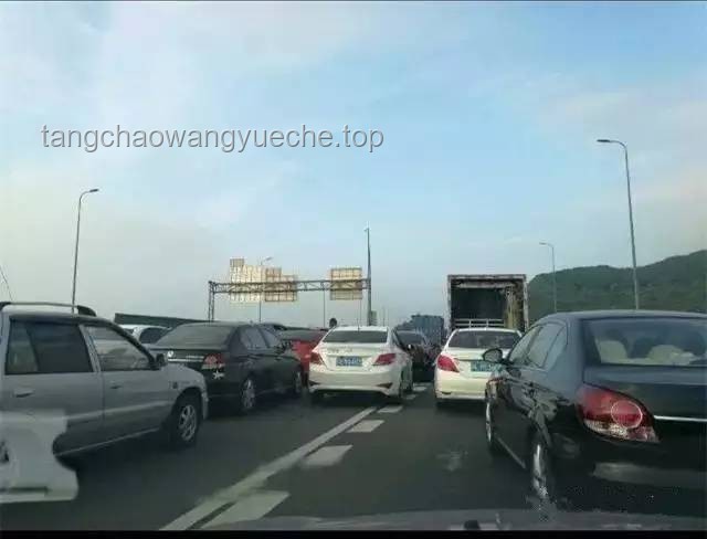 汽车坠桥悲剧的深刻反思：东莞虎门最新通报启示录